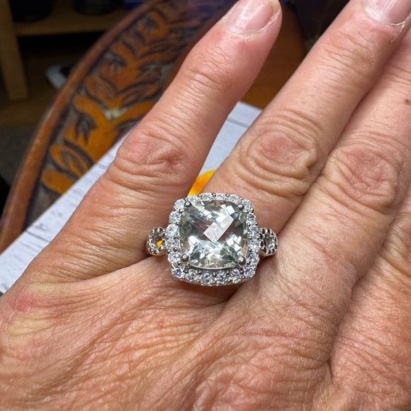 Simulated Prasiolite Ring in Sterling Silver (Size 10.0) 6.00 ctw - Picture 5 of 11